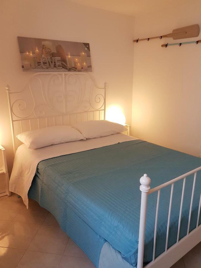 Casa Vacanza La Conchiglia Villa Monopoli Exteriör bild